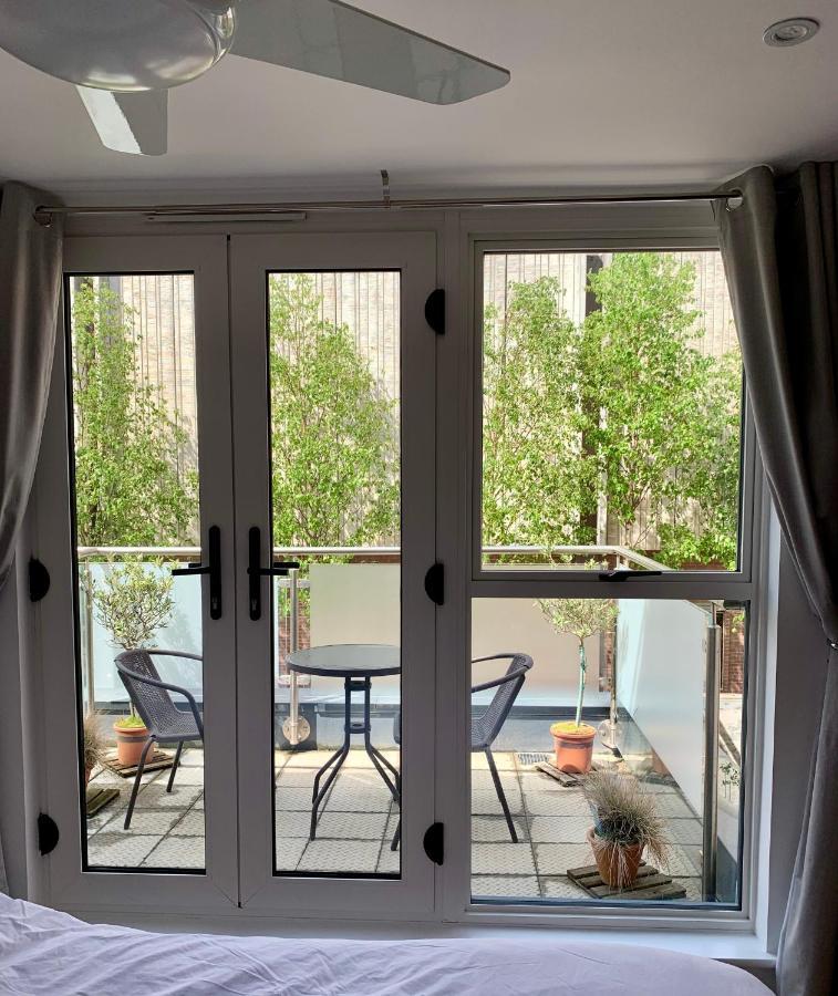 Gorgeous With Balcony, 2 Mins To And Pier * Вётинг